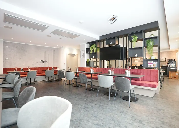 Boutique Kaiser - & Aparthotel 4*